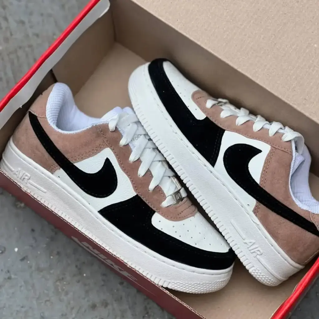 Nike Air Force 1 low sneaker