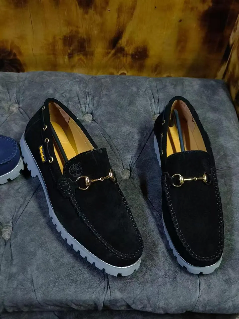 Timberland Loafers: Classic Black Comfort 👞✨
