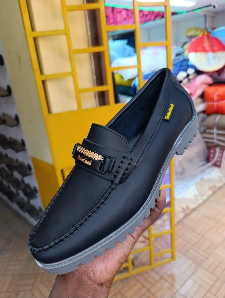 Classic Black Timberland Loafers (Sizes 39-45) 👞✨